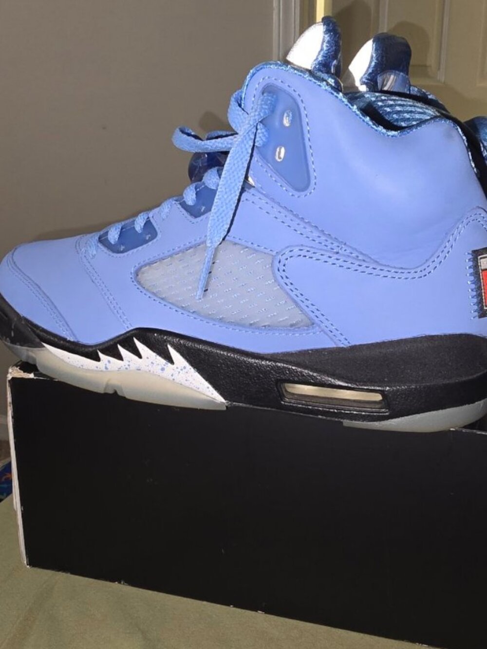 Jordan Retro 5 UNC